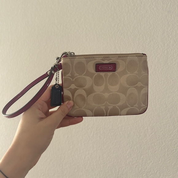 Coach Signature C Wristlet, Vintage, Beige & Burgundy - Like New - Picture 2 of 6